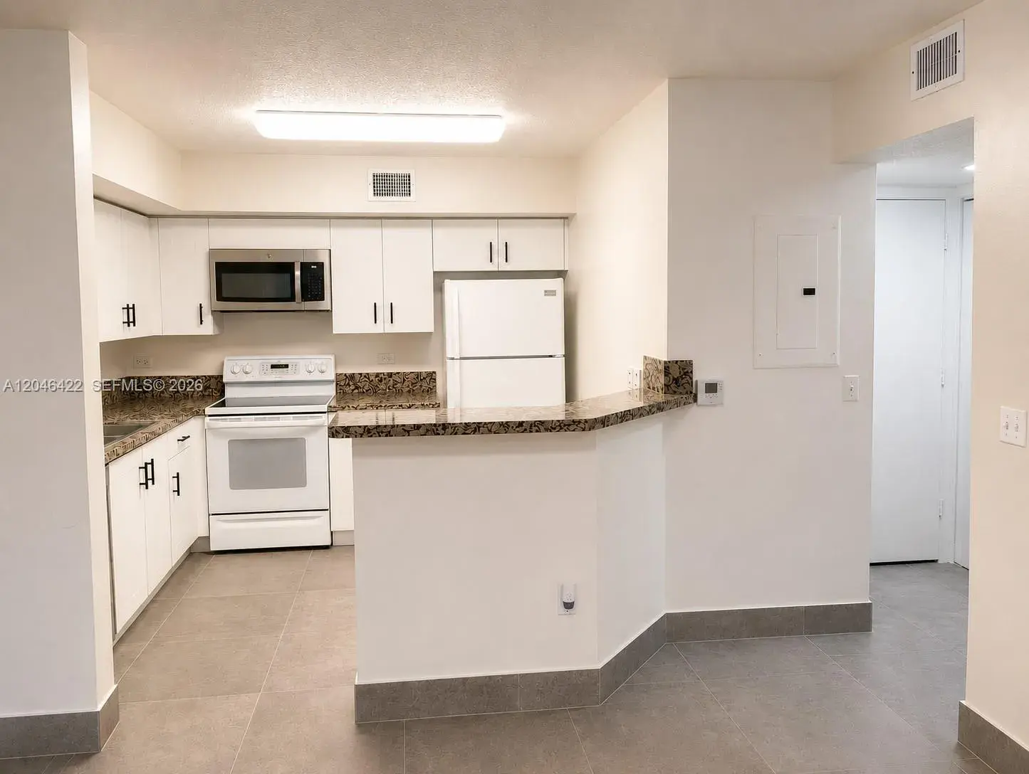 3660 N 56th Ave # 609, Hollywood FL 33021