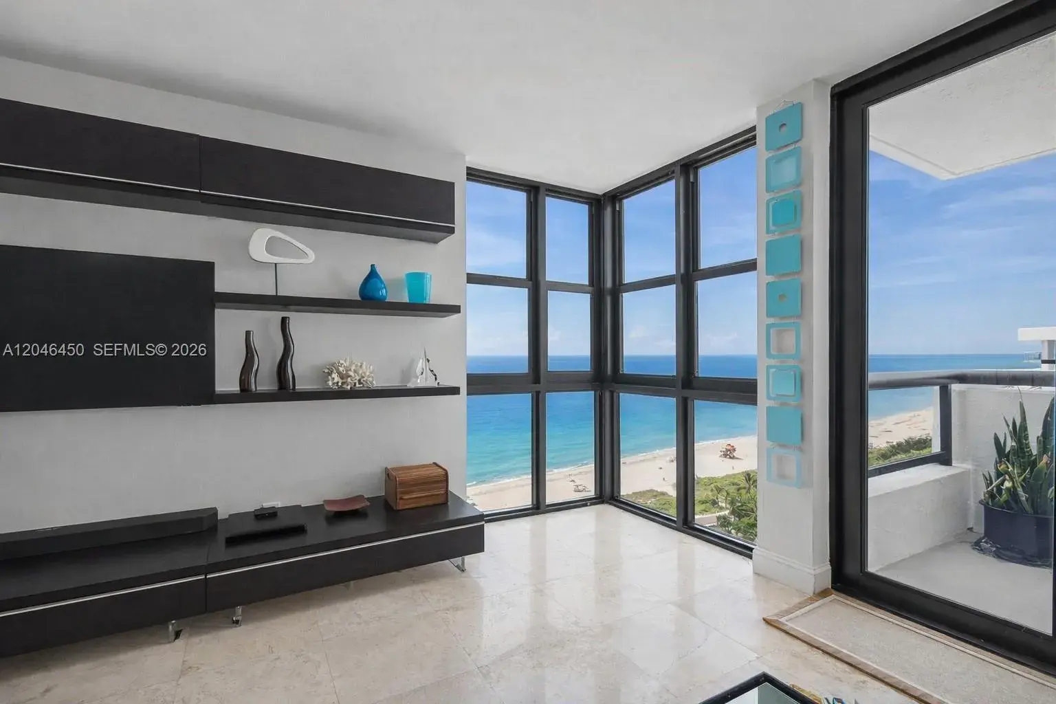2555 Collins Ave # 1814, Miami Beach FL 33140