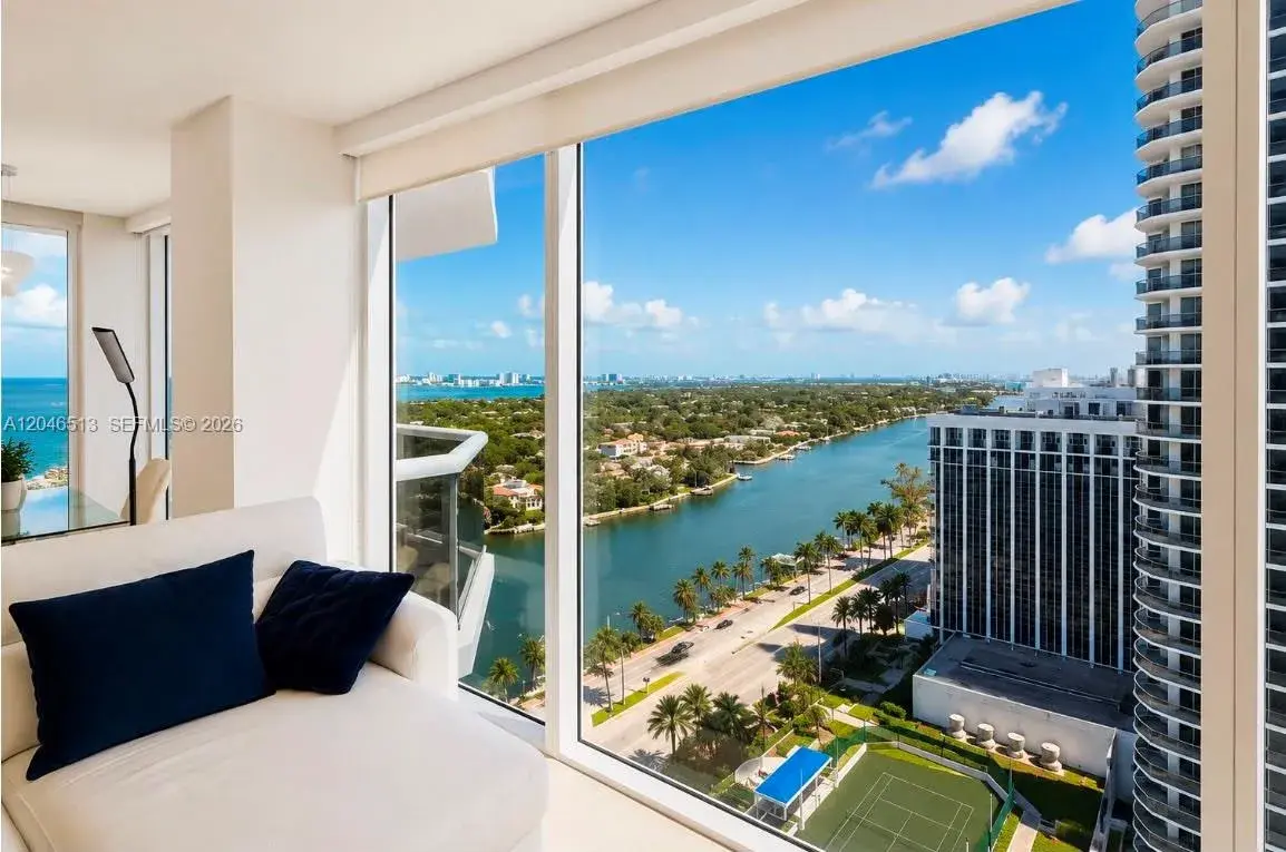 4775 Collins Ave # 2407, Miami Beach FL 33140