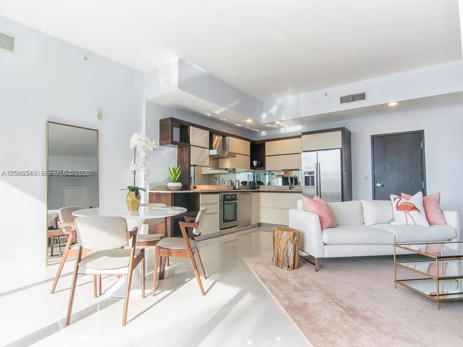 2100 Park Ave # 406, Miami Beach FL 33139