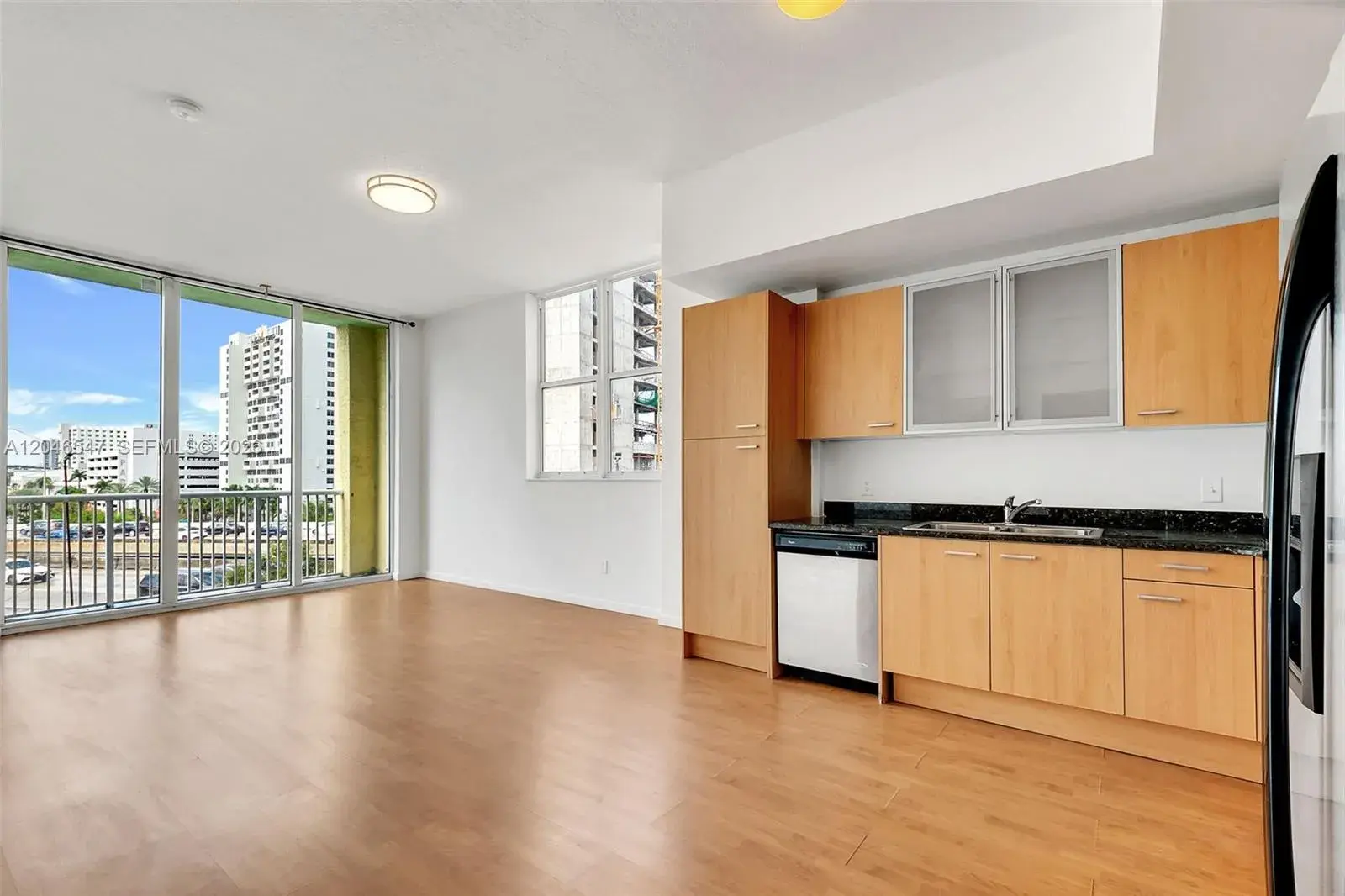 1350 NW 8th Ct # 5, Miami FL 33136