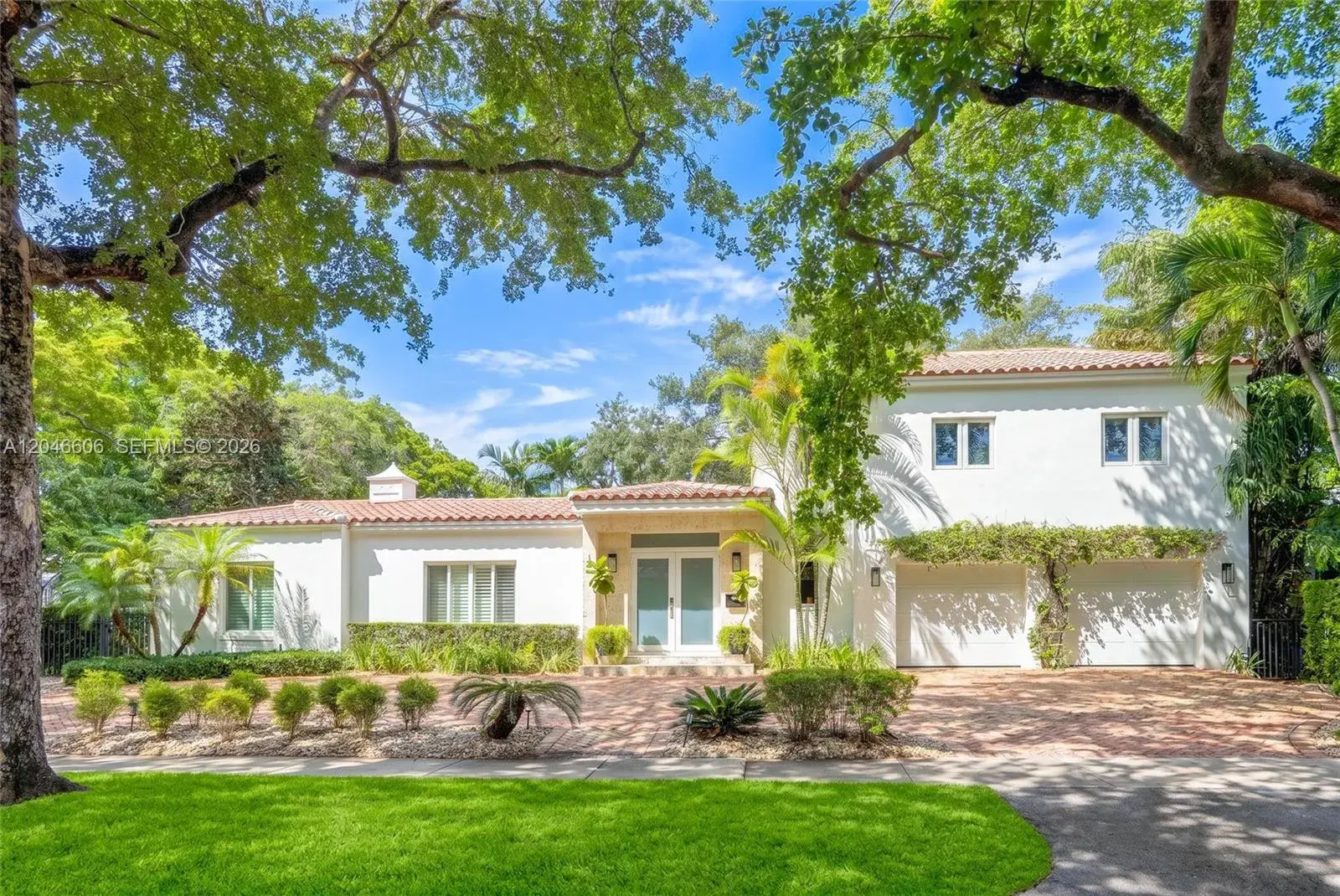5 bedroom 4 bath for sale at 100 Sarto Ave., Coral Gables FL 33134