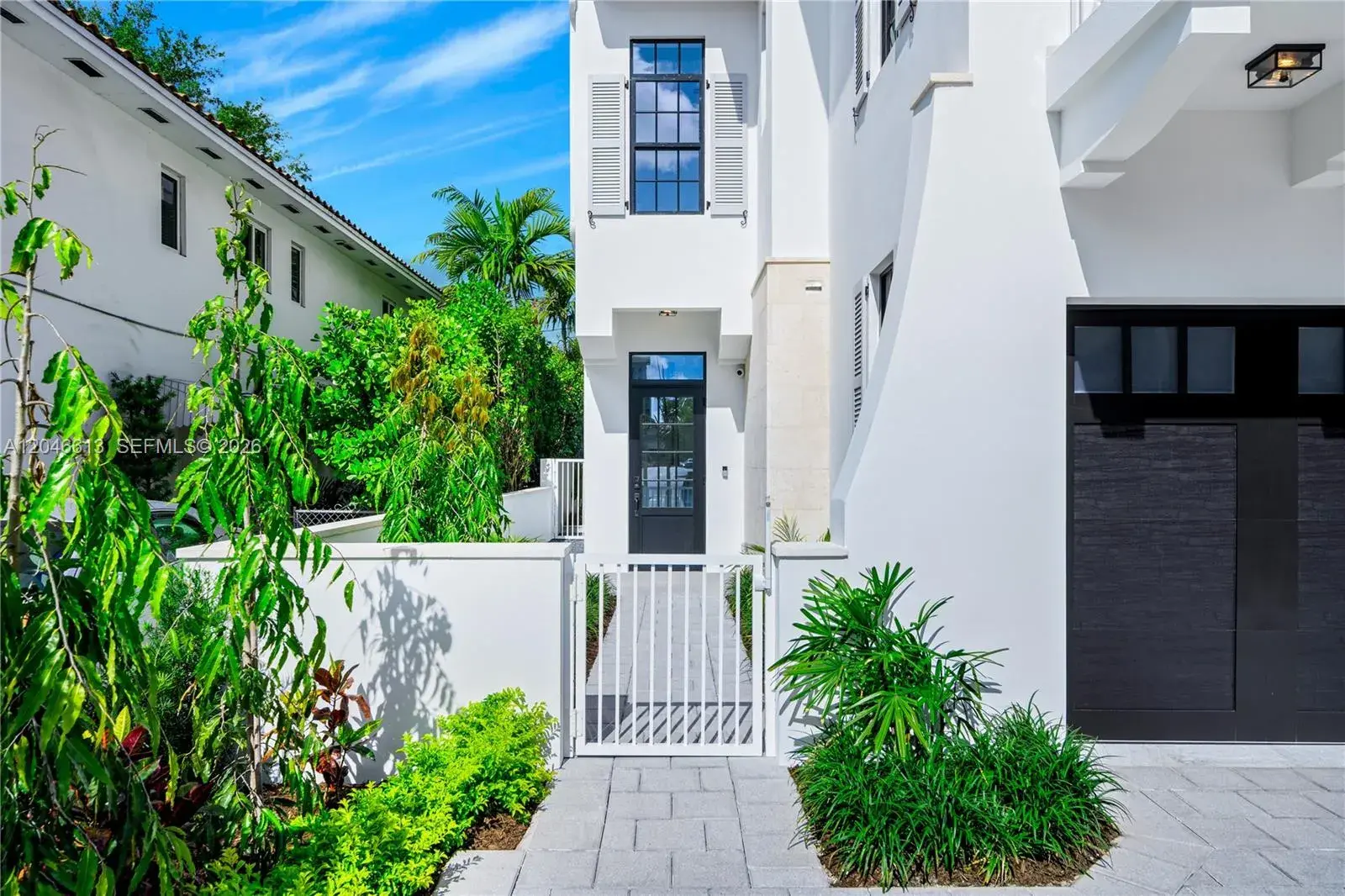 3 bedroom 2 bath for sale at 2710 S Le Jeune Rd, Coral Gables FL 33134