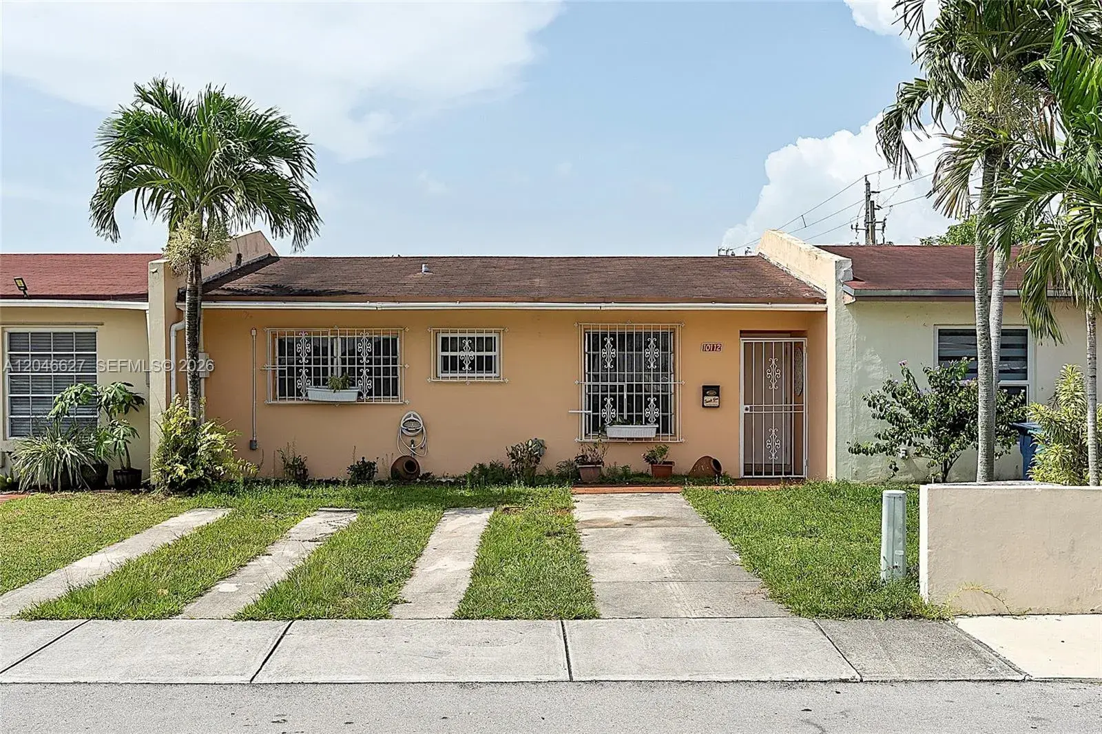 2 bedroom 1 bath for sale at 10112 SW 23rd St, Miami FL 33165