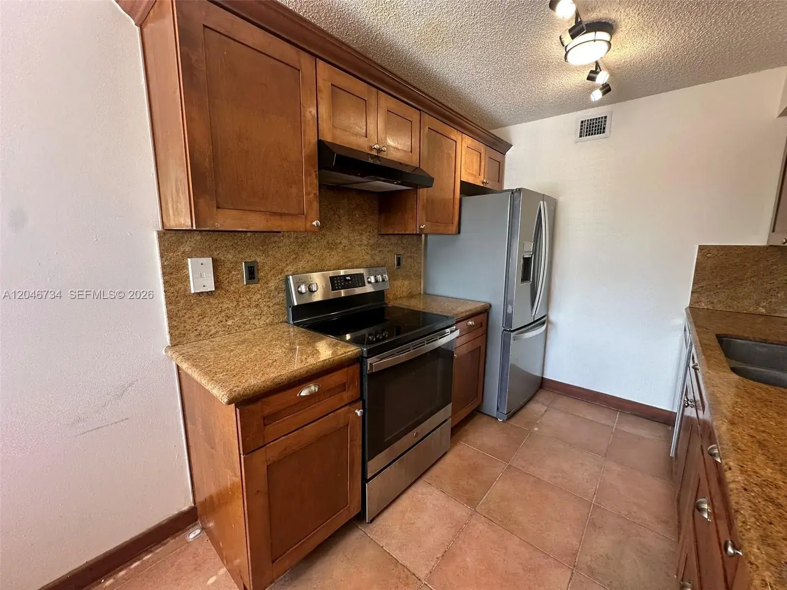 2 bedroom 2 bath for sale at 4990 NW 97th Pl # 314, Doral FL 33178