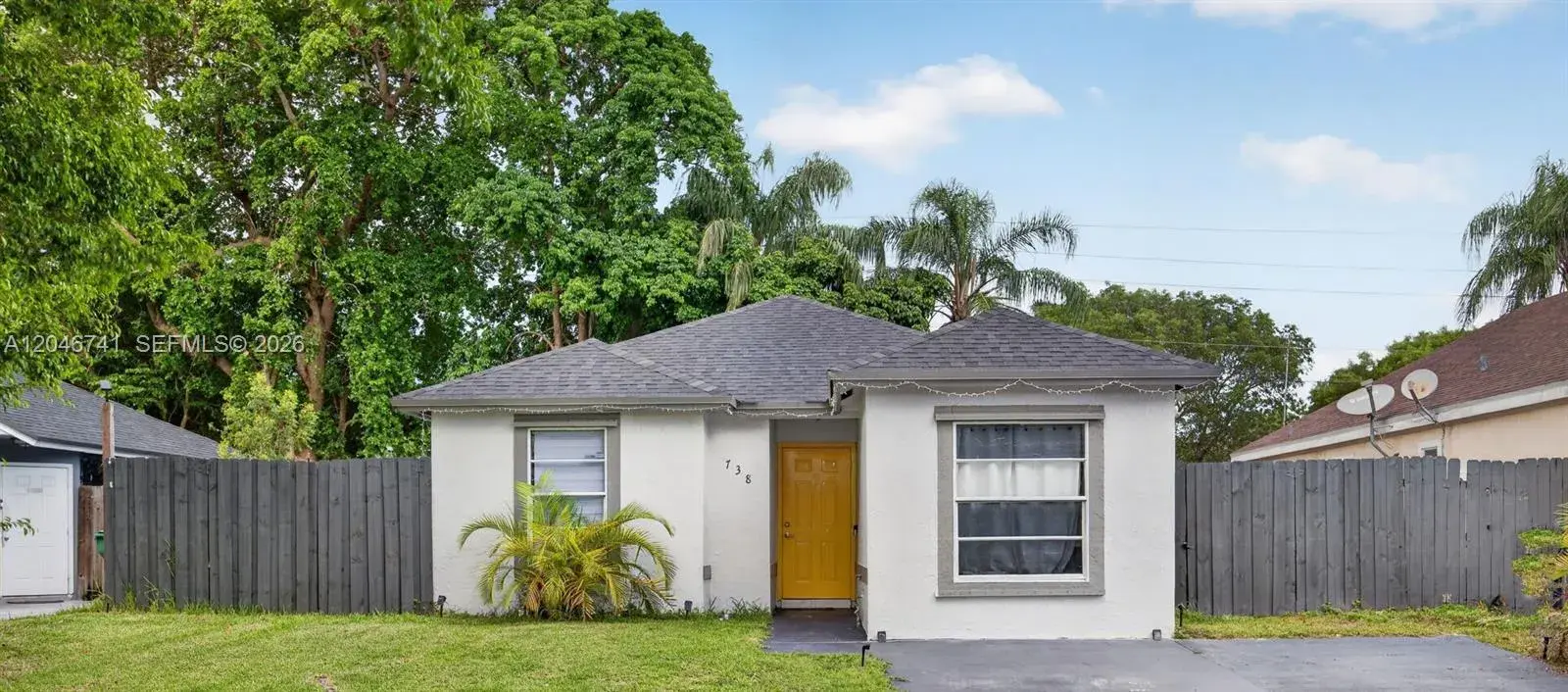 4 bedroom 2 bath Residential for sale at 738 SW 7th Ter, Florida City FL 33034
