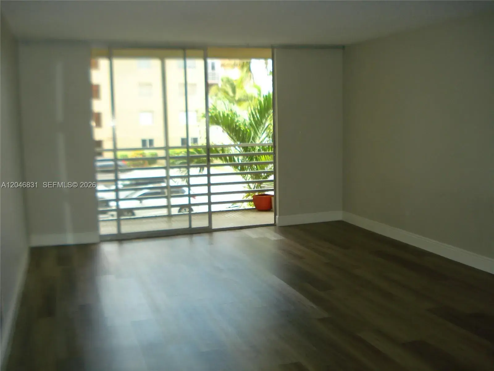1 bedroom 1 bath for rent at 408 NW 68th Ave # 209, Plantation FL 33317