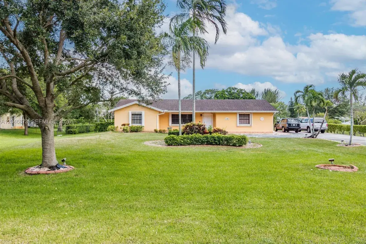 13450 SW 26th St, Davie FL 33325