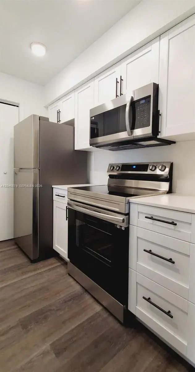 927 Riverside Dr # 324, Coral Springs FL 33071