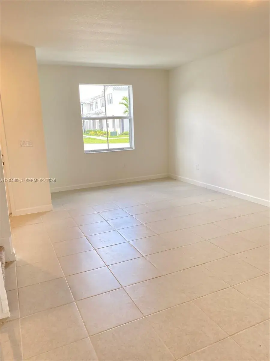 2640 SE 19th St, Homestead FL 33035