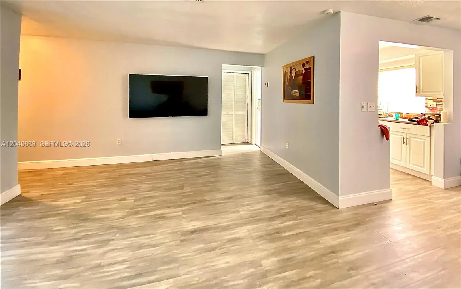 6810 NW 28th St, Sunrise FL 33313