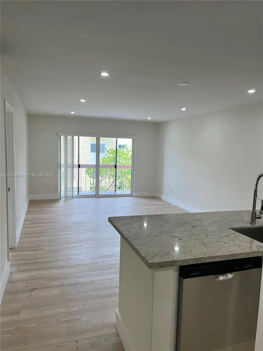 7800 Camino Real # H307, Miami FL 33143
