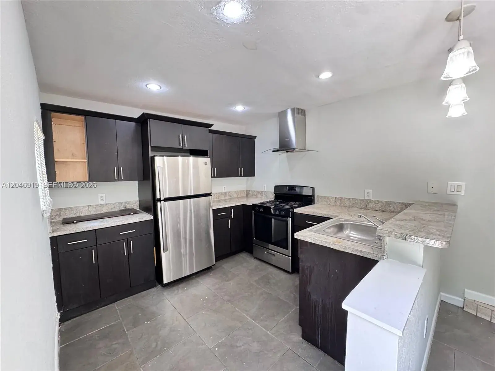 1801 NE 50th St, Pompano Beach FL 33064