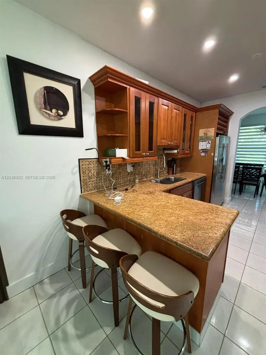 15986 SW 71st Ter, Miami FL 33193