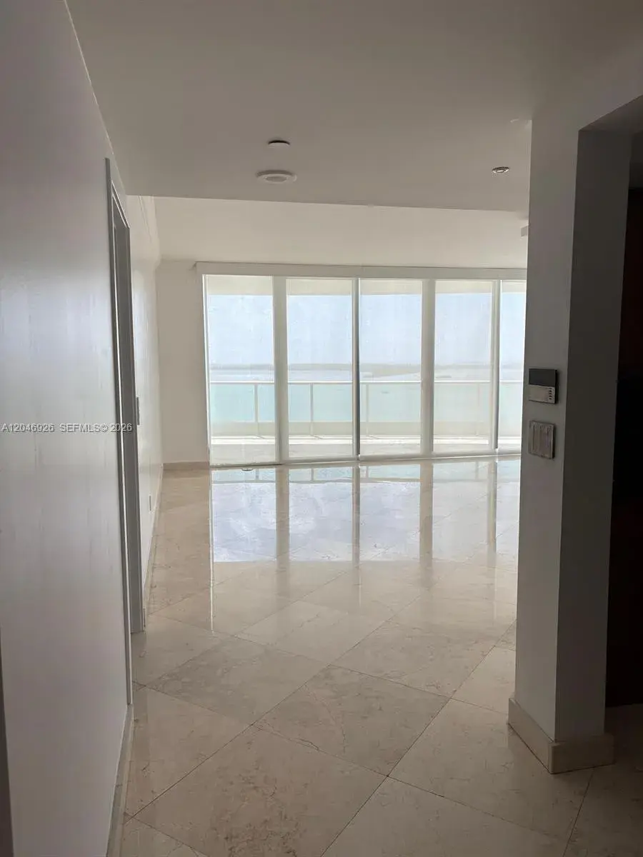 1331 Brickell Bay Dr # 1911, Miami FL 33131
