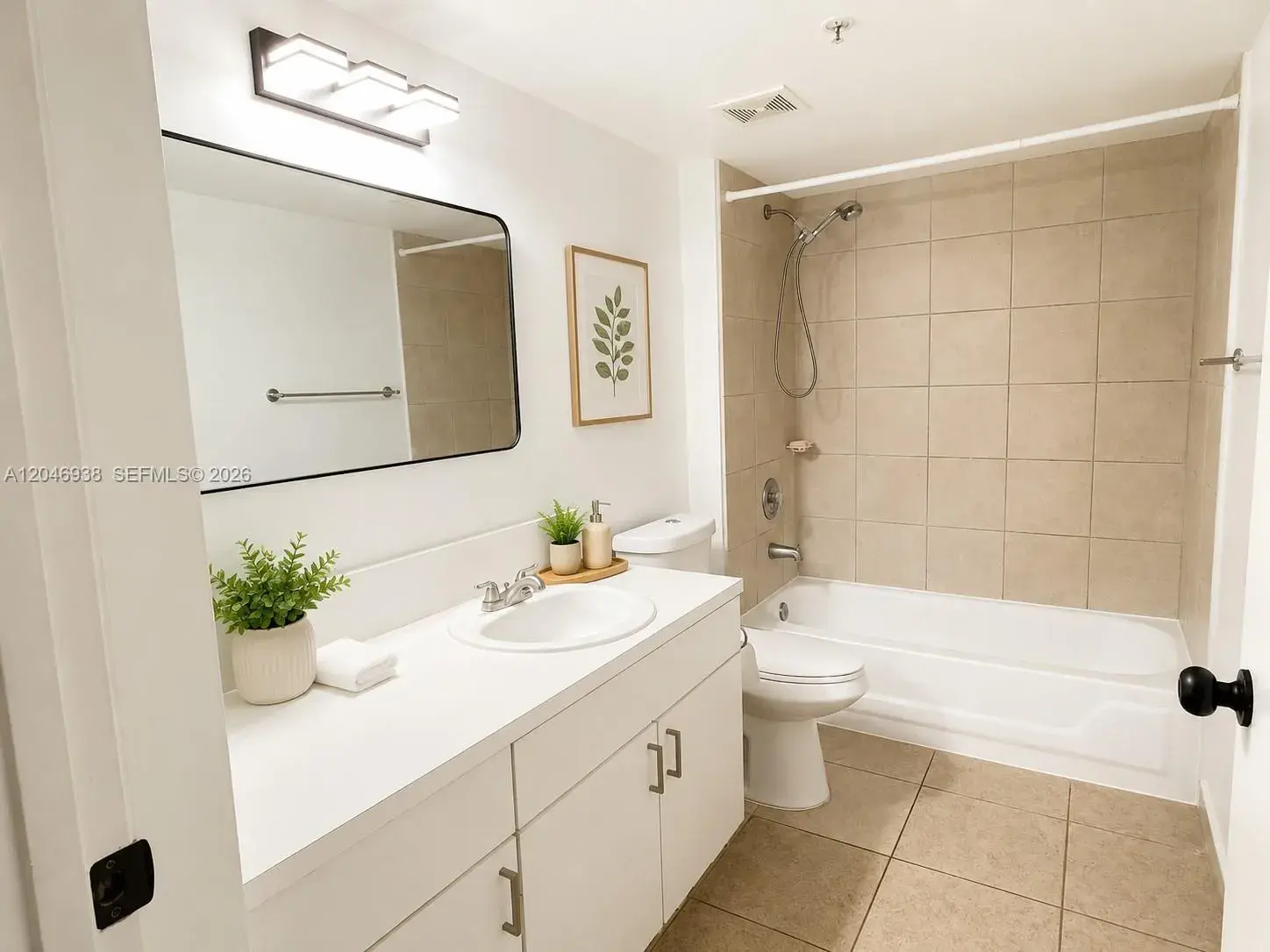 430 S park # 110, Hollywood FL 33021