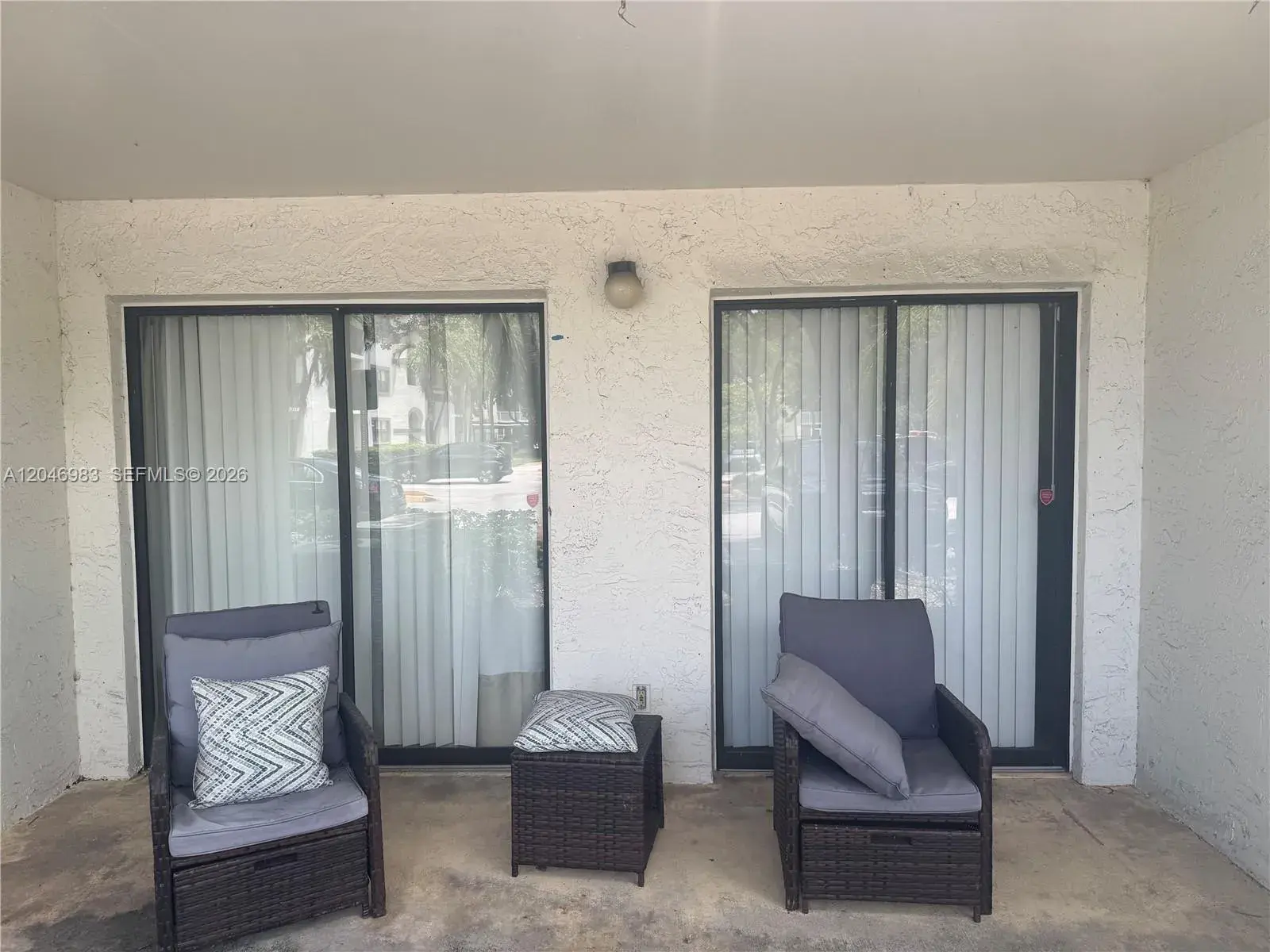 520 S Park Rd # 12, Hollywood FL 33021
