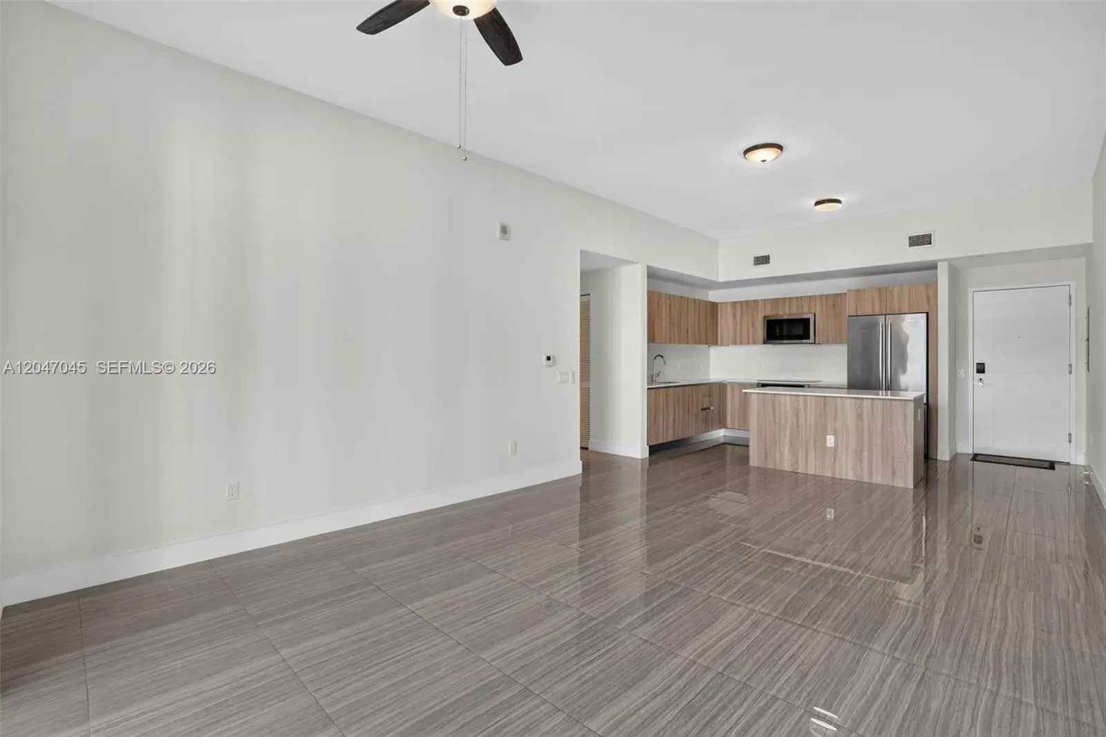 2960 NE 207th St # 505, Aventura FL 33180