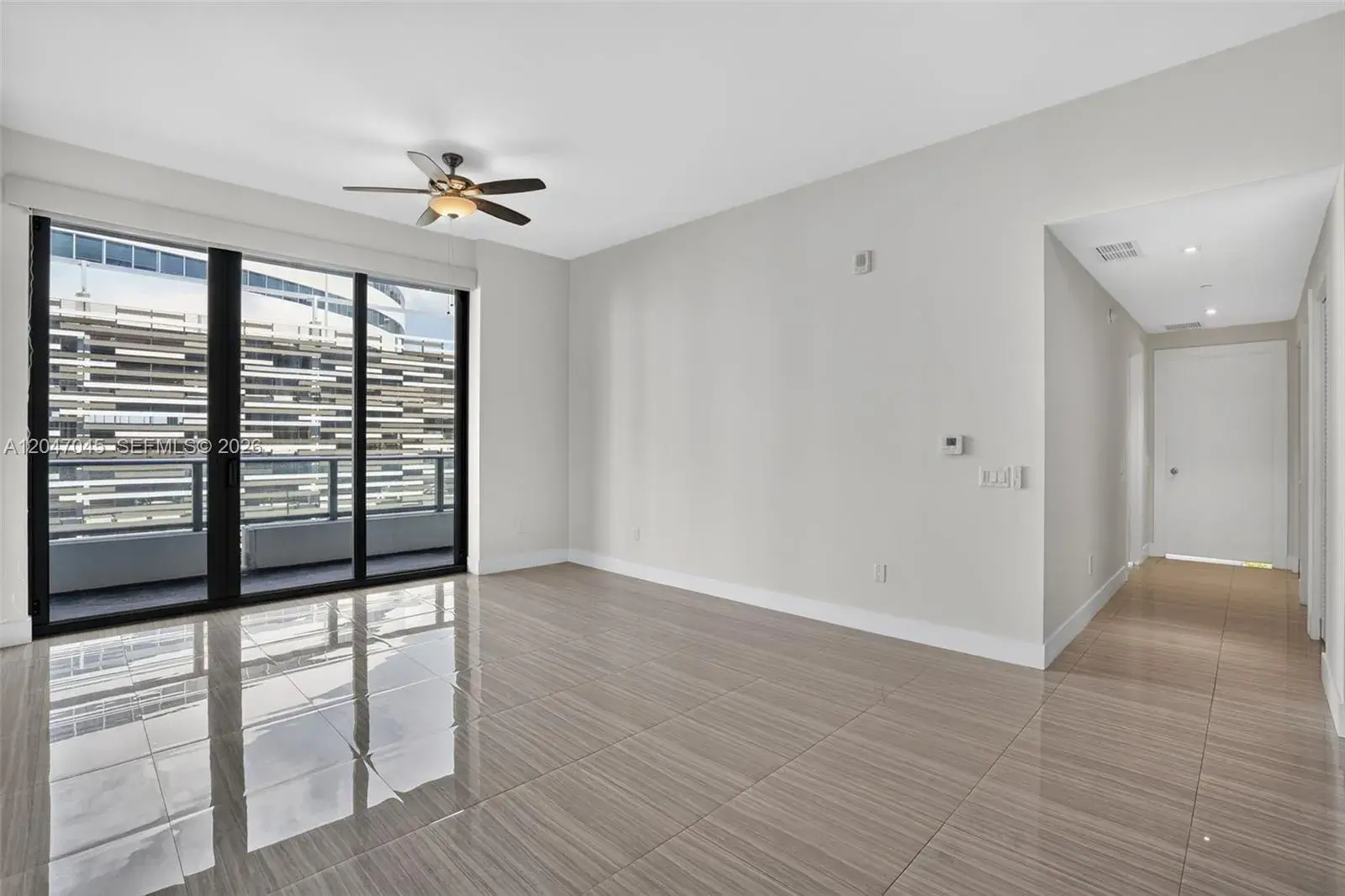 2960 NE 207th St # 505, Aventura FL 33180