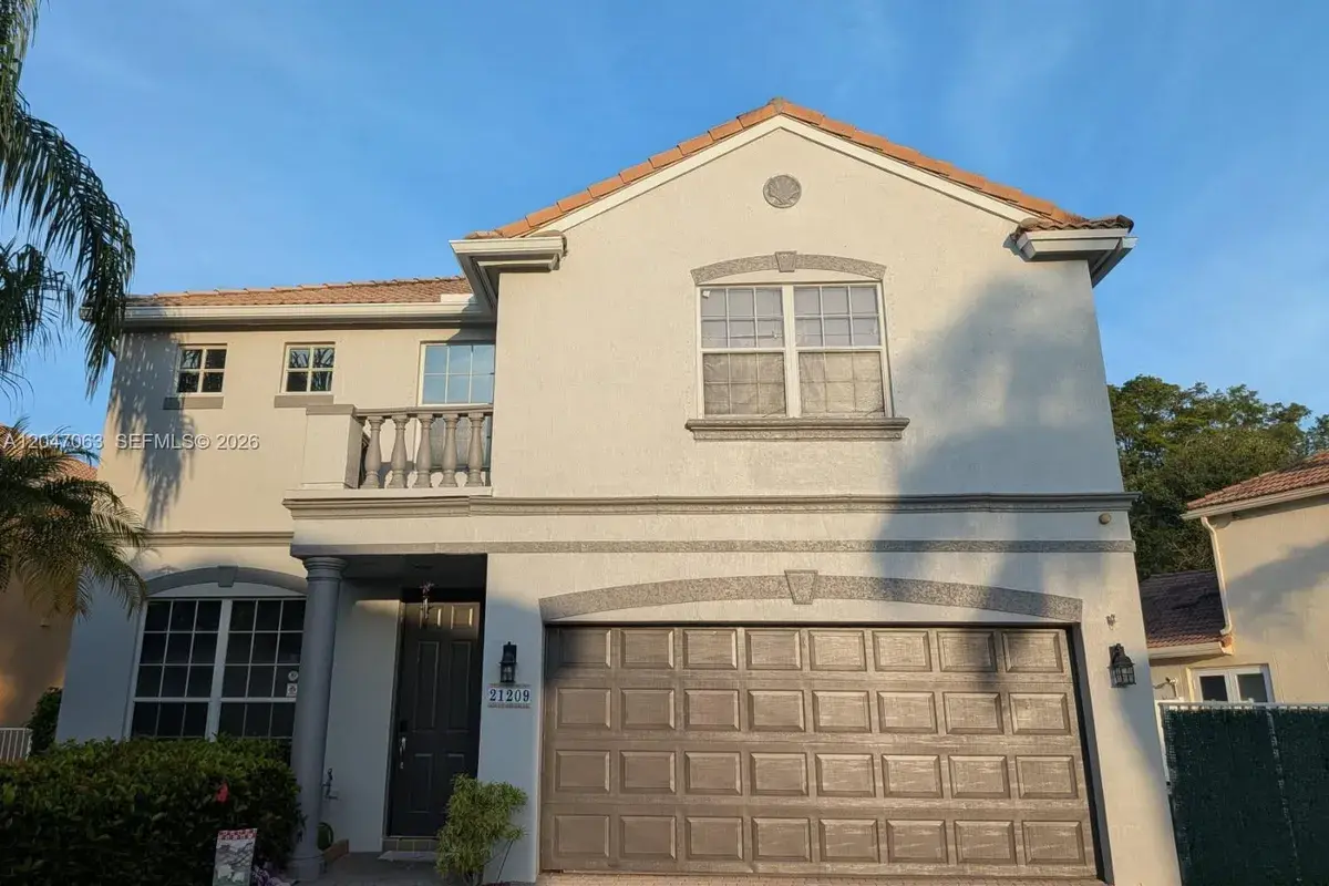 21209 Via Ventura, Boca Raton FL 33433
