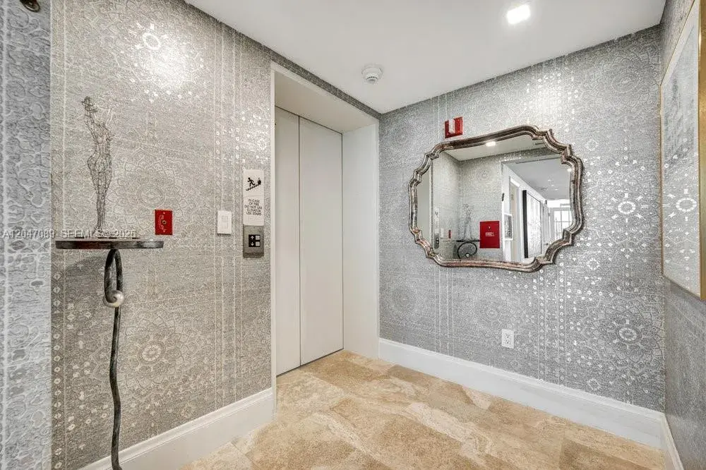 1455 Ocean Dr # 904, Miami Beach FL 33139