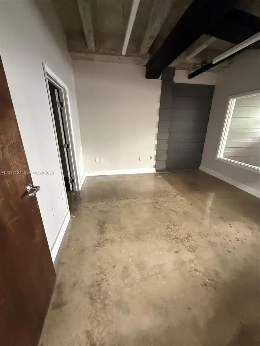 1125 NE 125th St # 7, North Miami FL 33161
