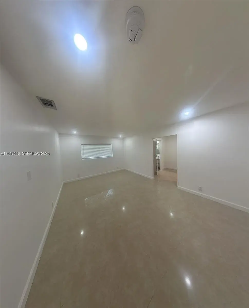 2701 NW 105th Ter, Coral Springs FL 33065