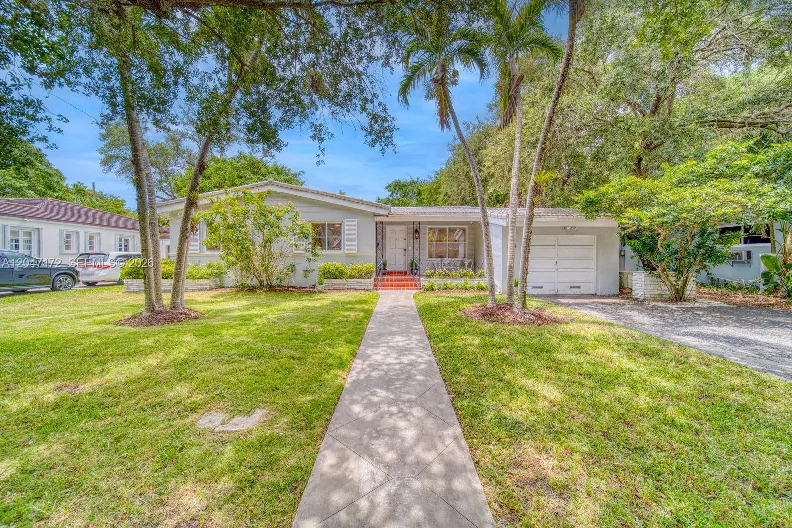 3 bedroom 2 bath for sale at 1116 Almeria Ave, Coral Gables FL 33134