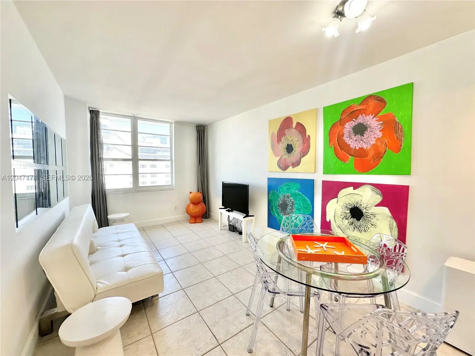 1 bedroom 1 bath Residential Lease for rent at 100 Lincoln Rd # 1031, Miami Beach FL 33139