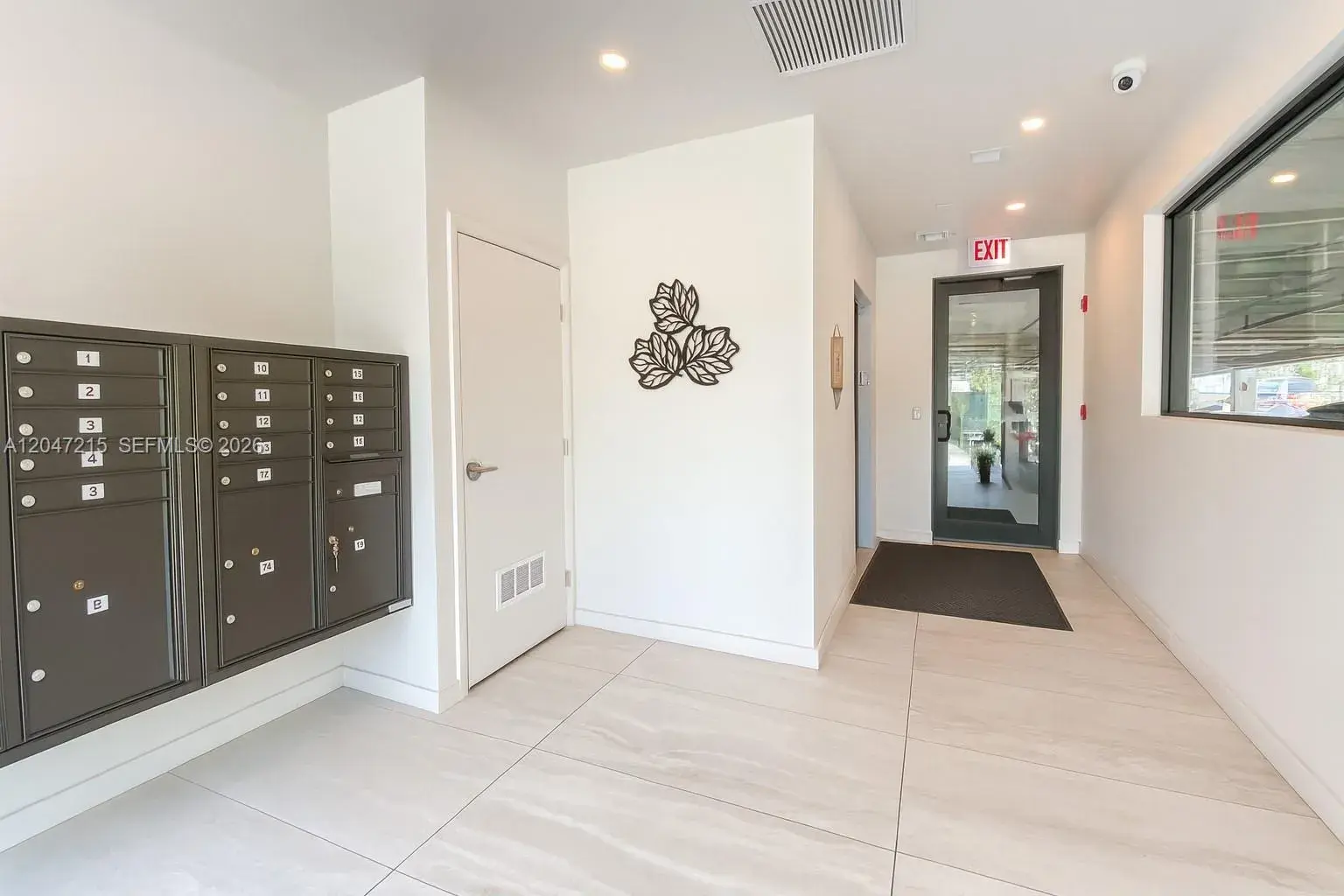 1950 Fletcher St # 305, Hollywood FL 33020