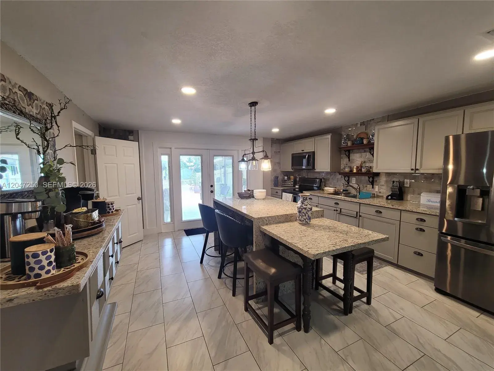 3 bedroom 2 bath for rent at 6691 W 15th Ct # 1, Hialeah FL 33012