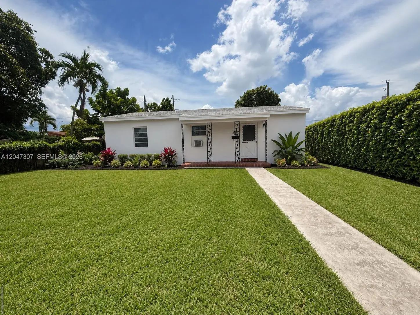 3 bedroom 1 bath for sale at 790 E 6th Pl, Hialeah FL 33010