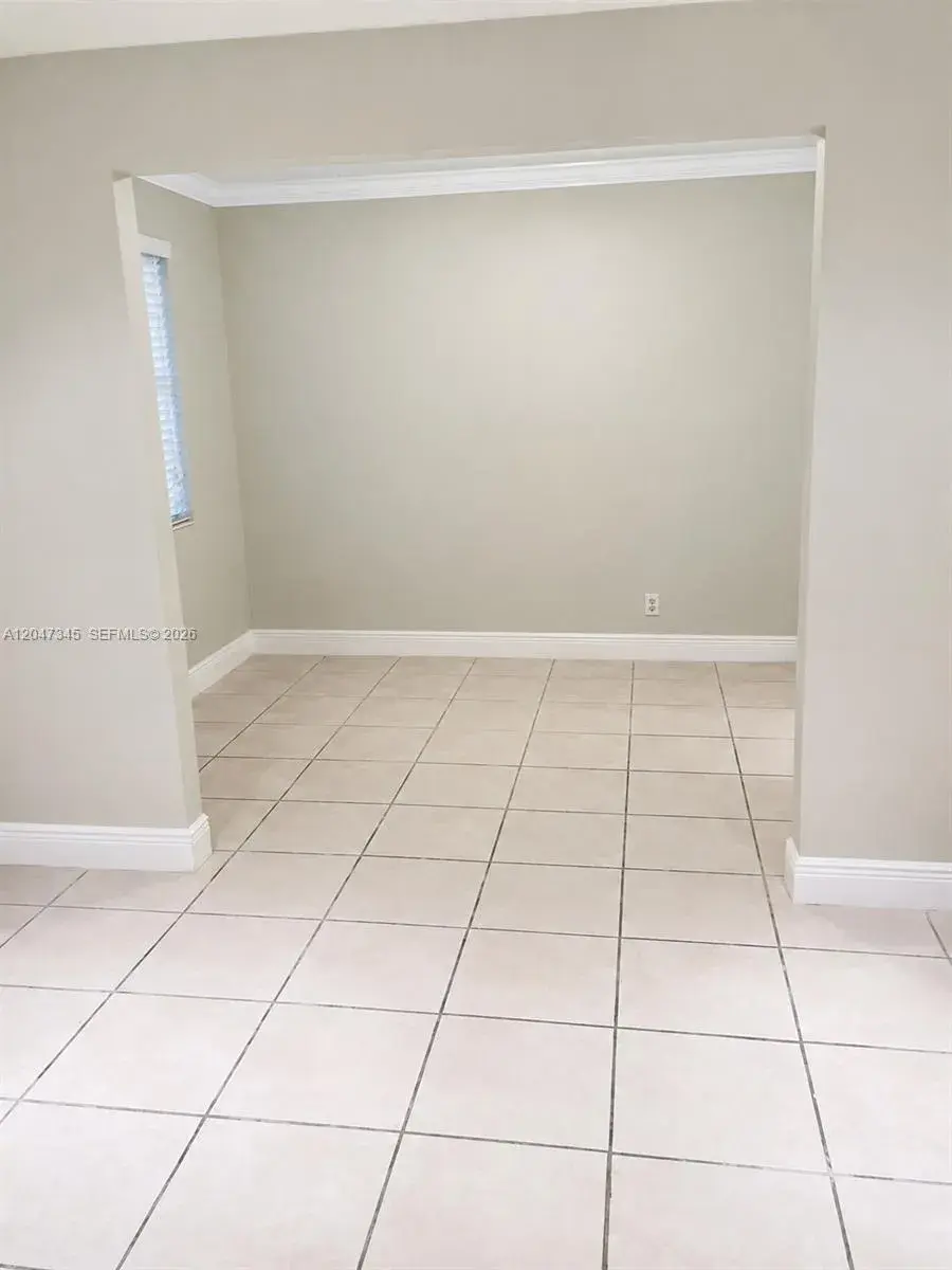 1 bedroom 1 bath for rent at 500 NE 2nd St # 419, Dania Beach FL 33004