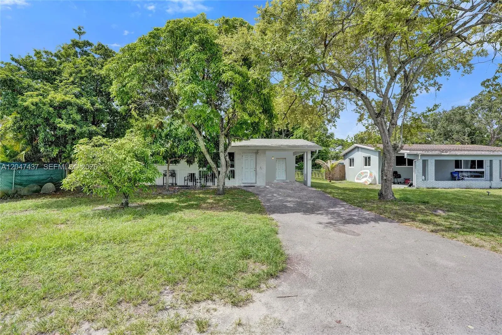 2 bedroom 1 bath for sale at 6358 SW 20th Ct, Miramar FL 33023