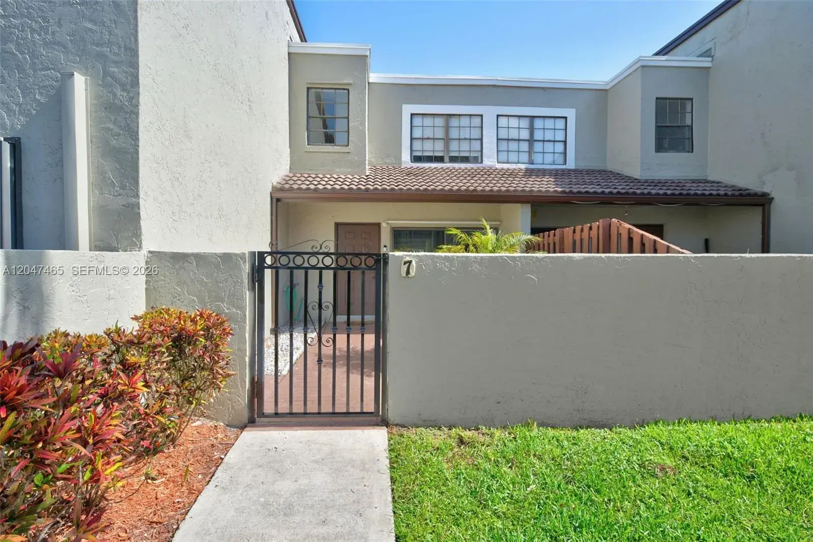 2 bedroom 2 bath Residential for sale at 10505 SW 153rd Ct # 7, Miami FL 33196