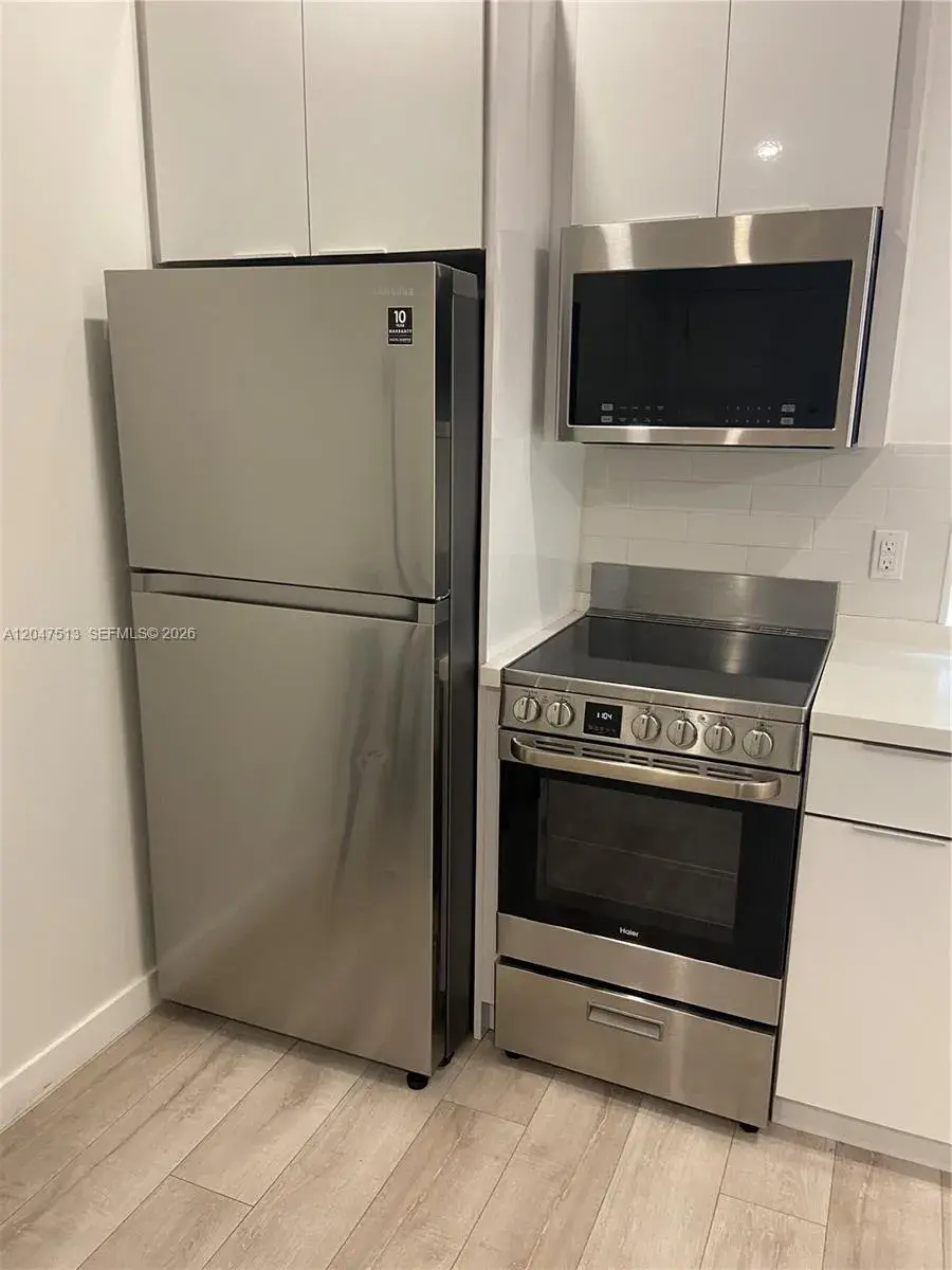 1 bedroom 1 bath for rent at 1610 Euclid Ave # A105, Miami Beach FL 33139