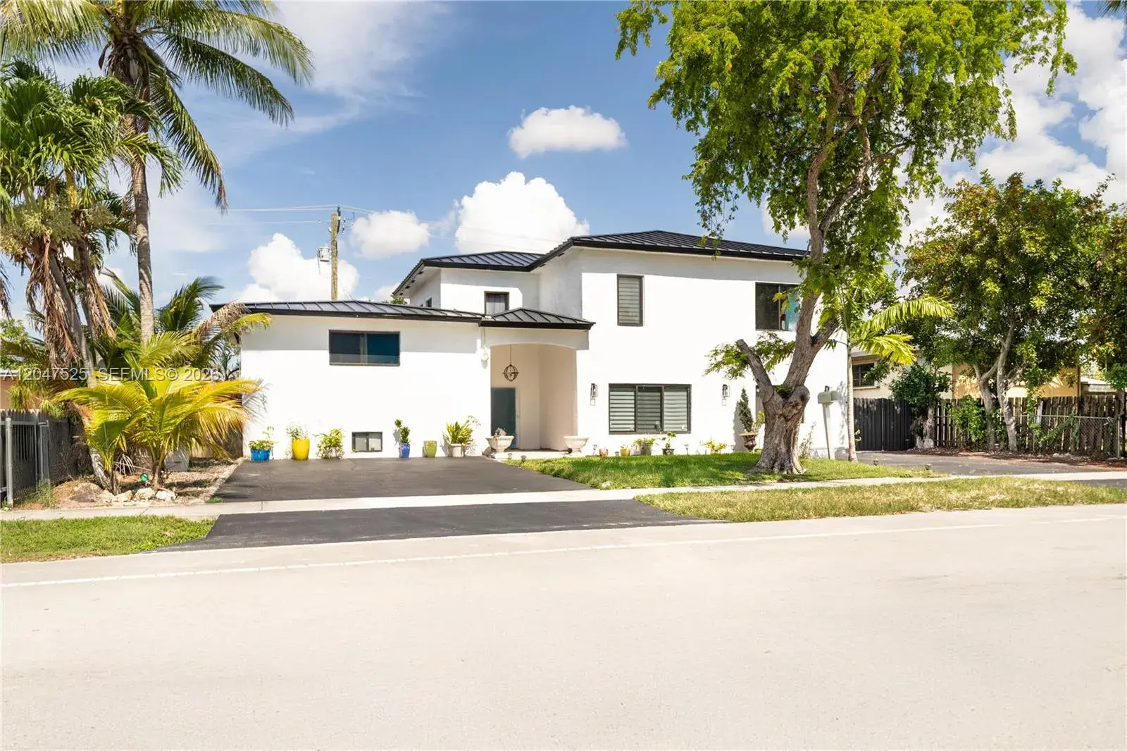 9 bedroom 6 bath for sale at 20200 NE 14th Ave, Miami FL 33179
