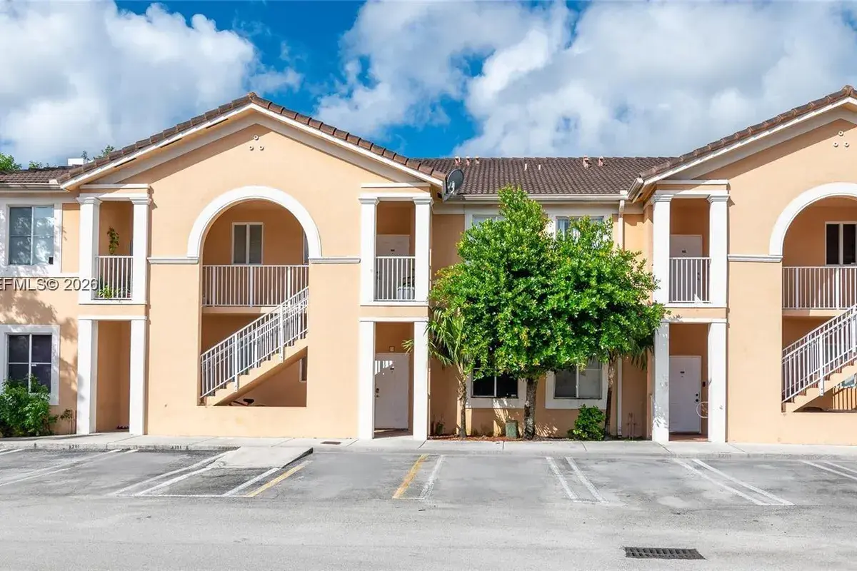 17820 NW 73rd Ave # 1, Hialeah FL 33015