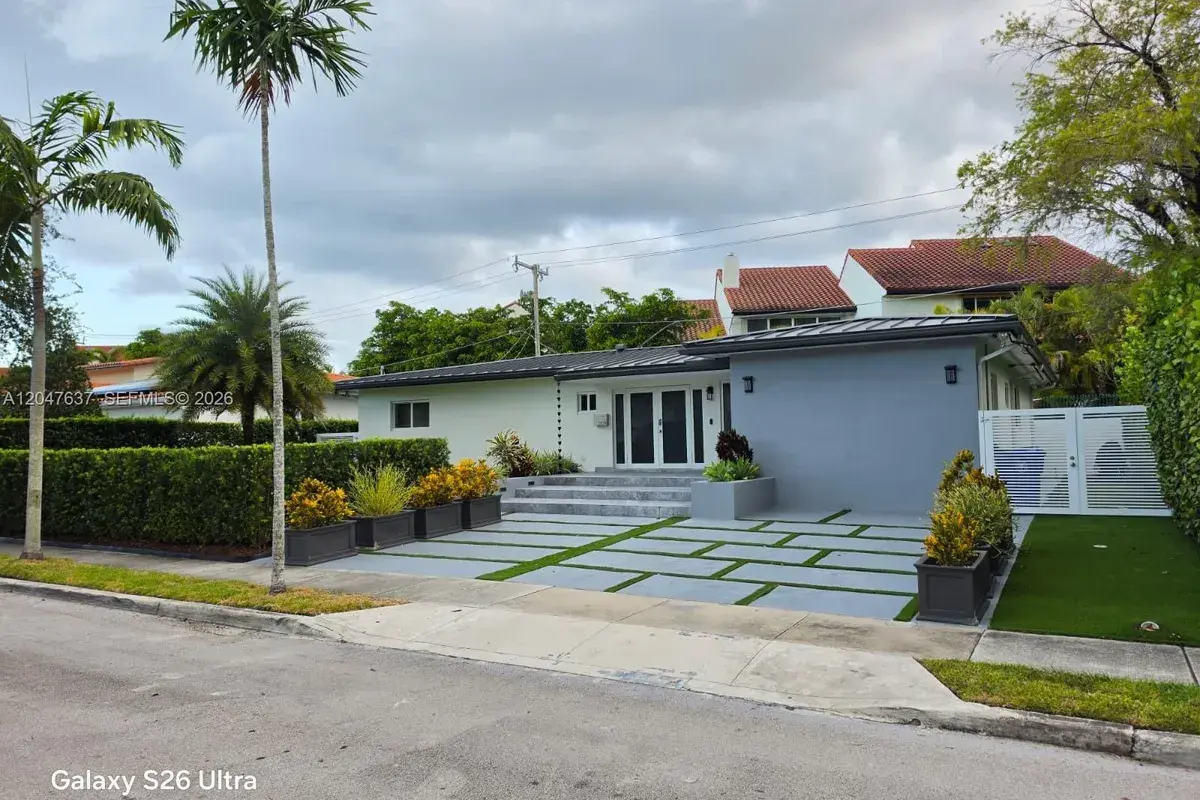 3504 Crystal View Ct # 0, Miami FL 33133