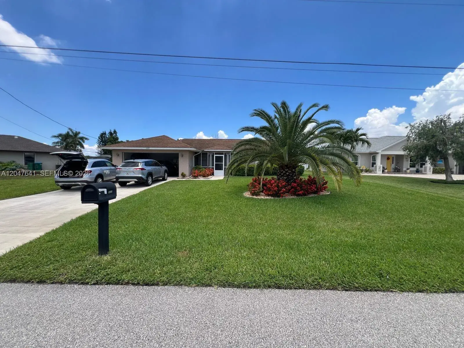 3207 SE 1st PL, Cape Coral FL 33904