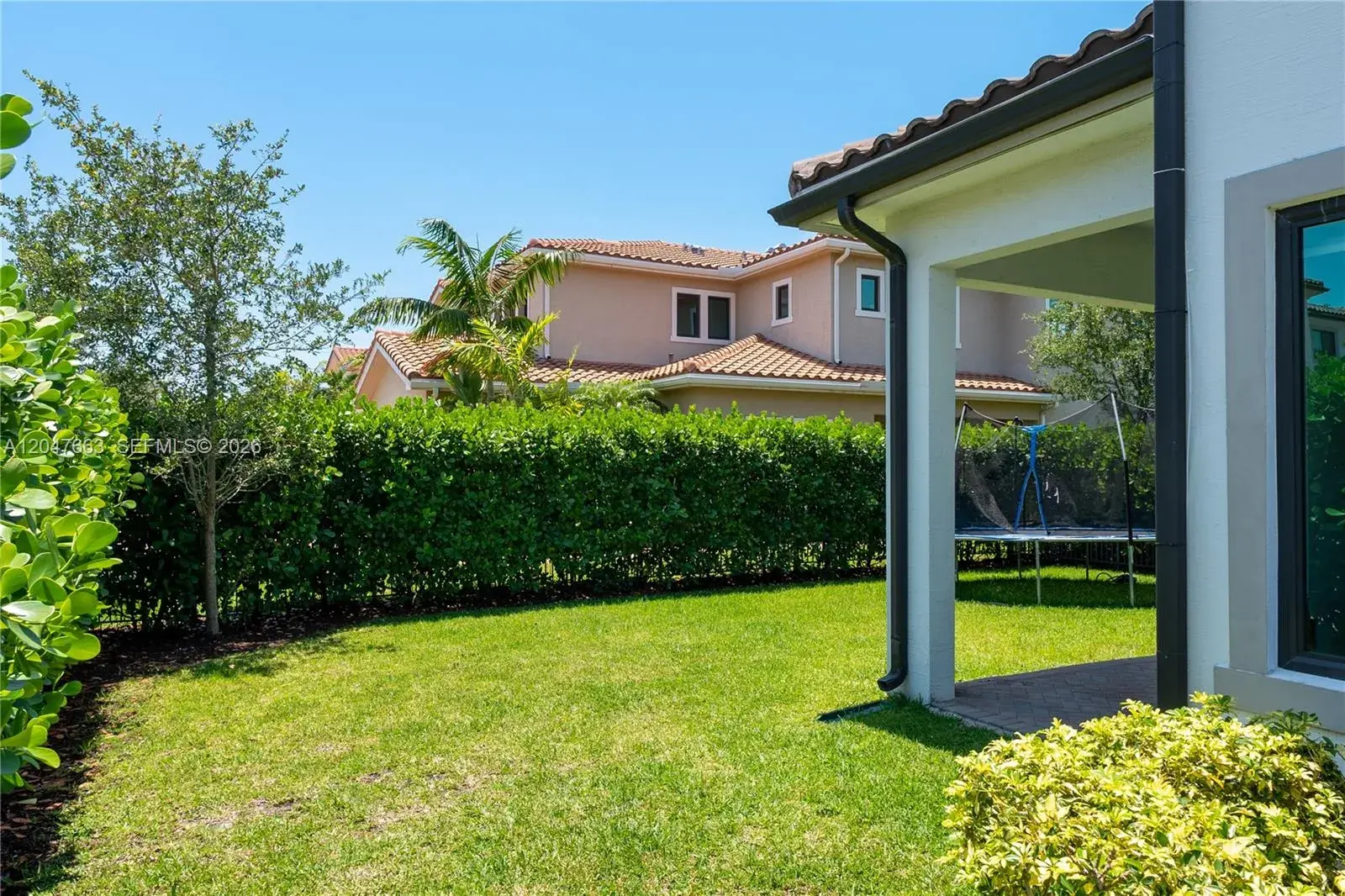 3412 Emerson Ln, Hollywood FL 33312