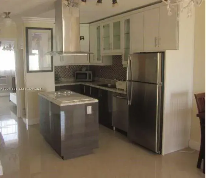 600 Layne Blvd # 115, Hallandale Beach FL 33009