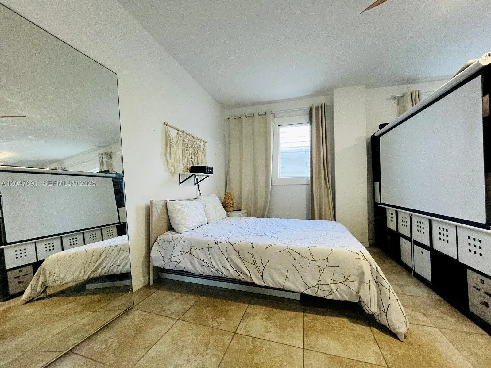 842 Meridian # 2F, Miami Beach FL 33139