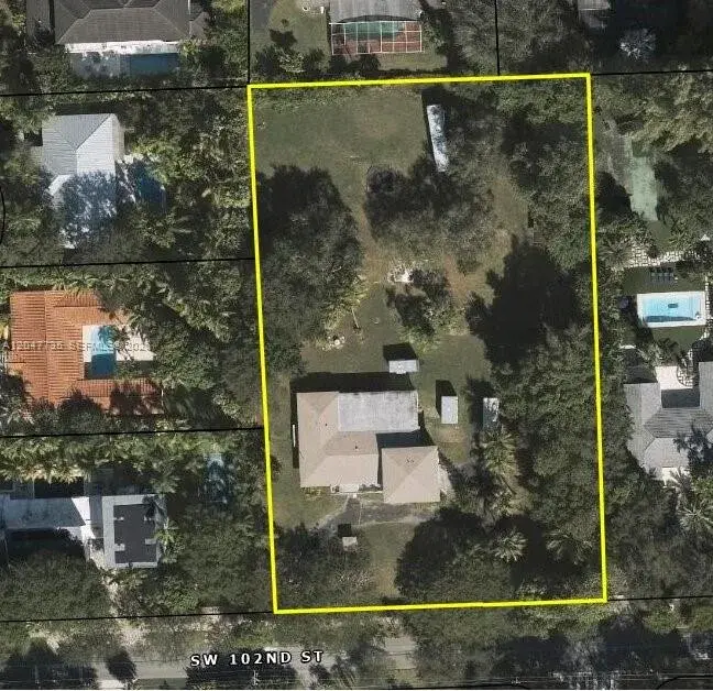 4 bedroom 2 bath Residential for sale at 5865 SW 102nd St, Pinecrest FL 33156