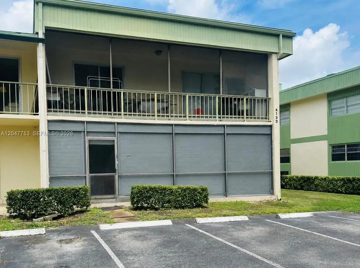 2 bedroom 1 bath Residential Lease for rent at 4133 NW 88th Ave # 107, Coral Springs FL 33065
