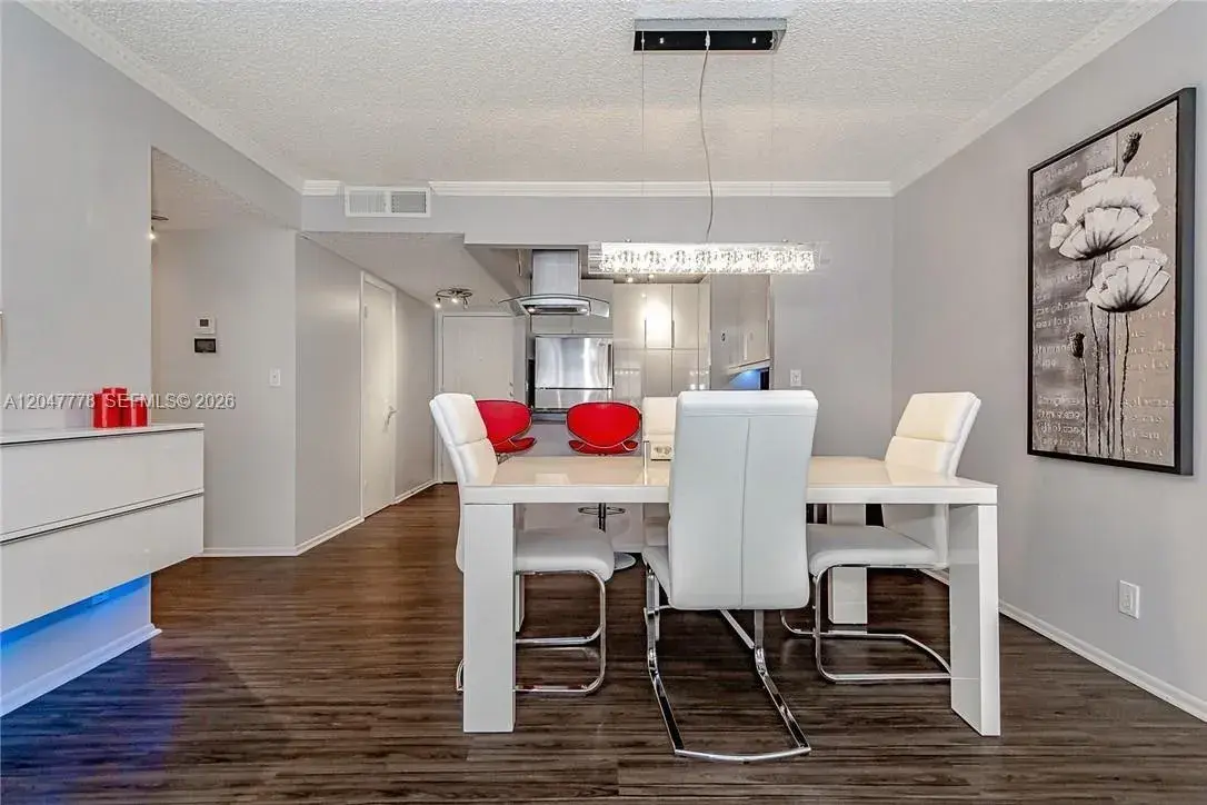 200 Leslie Dr # 926, Hallandale Beach FL 33009