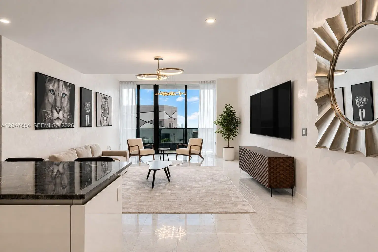 3 bedroom 3 bath Residential Lease for rent at 1000 Brickell Plz, Miami FL 33131
