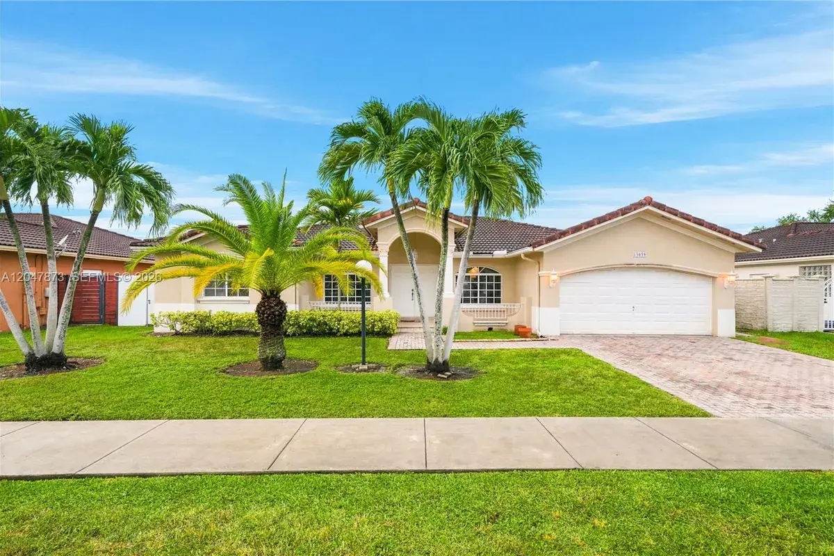 15059 SW 33rd Ter, Miami FL 33185