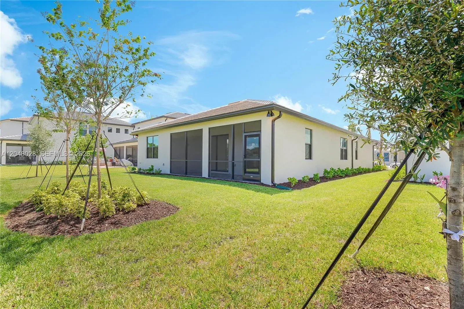 4480 Gramercy Dr, Oakland Park FL 33309