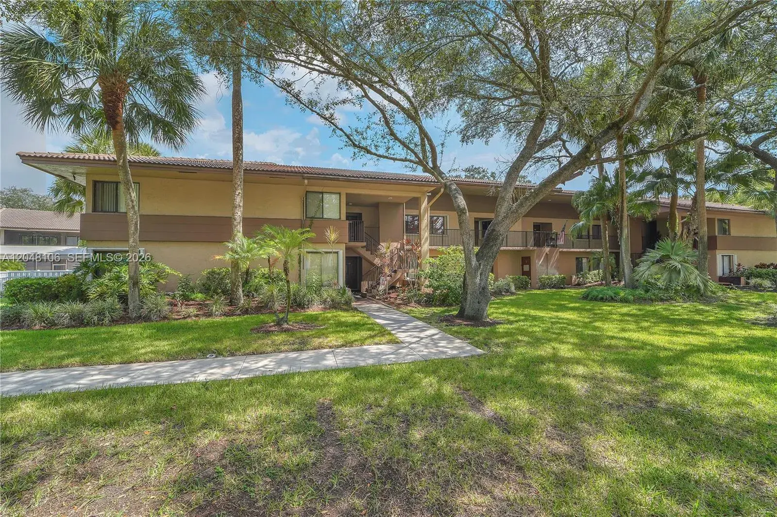 2 bedroom 2 bath Residential Lease for rent at 9565 NW 2nd Pl # H, Coral Springs FL 33071